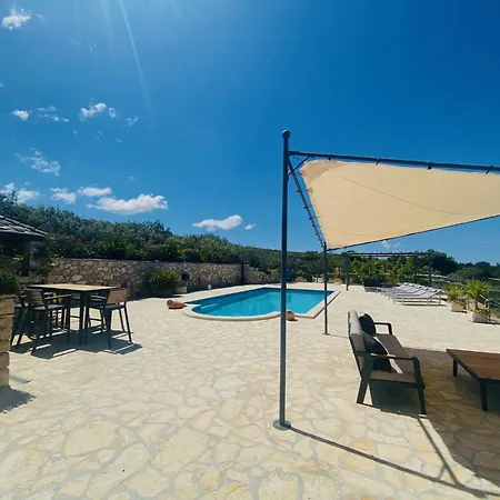 Villa Fani